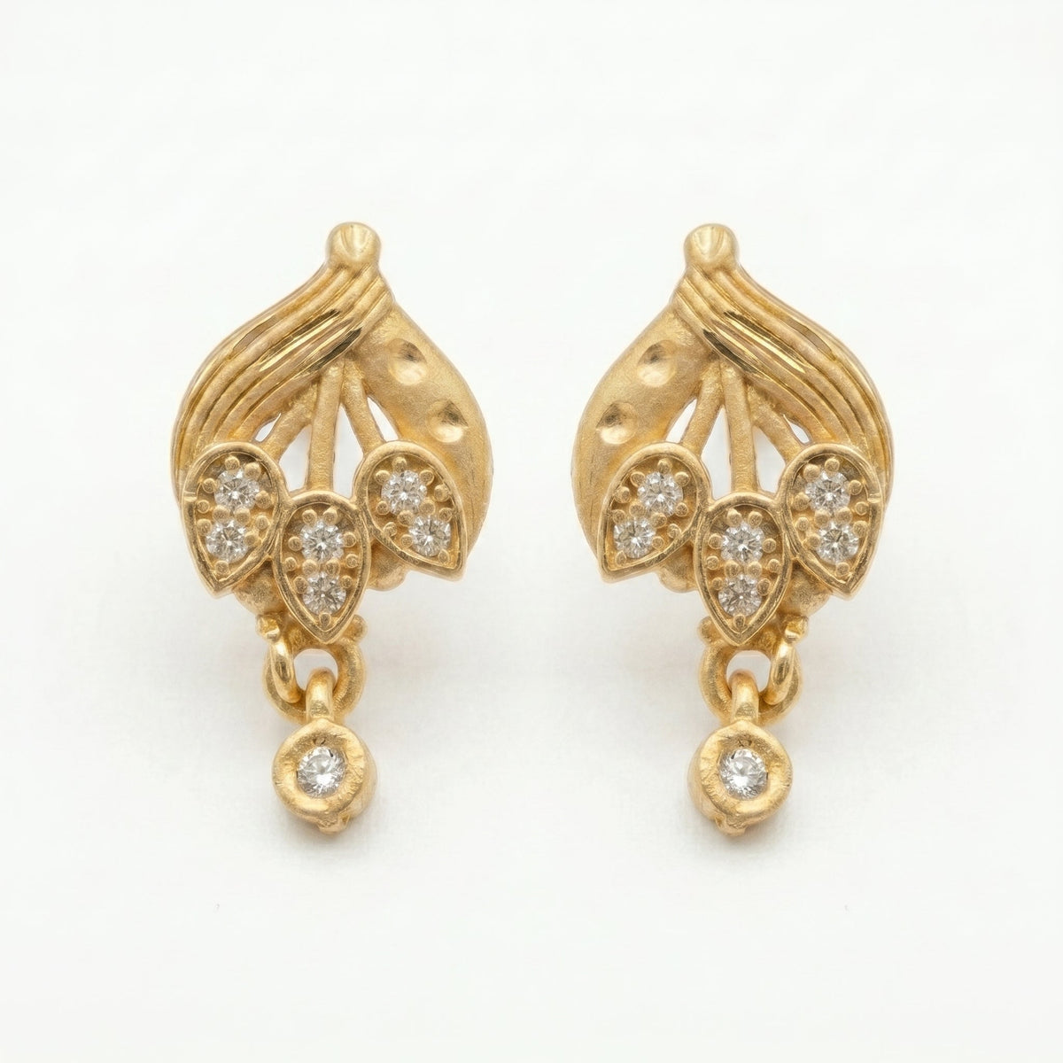 Elegant Leaf Drop Earrings